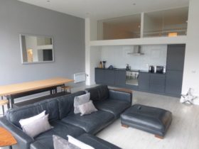 2 bedroom Flat to re...